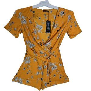 NWT BOOHOO Petite Kimono Front Tie Playsuit in Mustard Size US 0